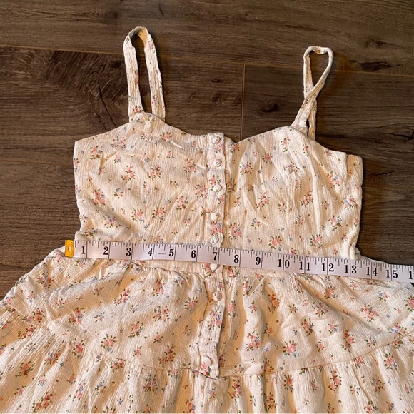 Storia Romper ditzy feminine floral 100% Cotton smocked back - Picture 5 of 12